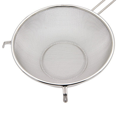 頑丈なストレーナー 16メ 22cm