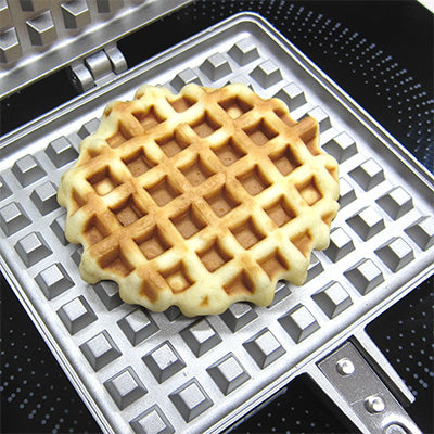 スナック ワッフルメーカー （焼面 縦11.8cm×横13.2cm）フッ素樹脂加工 お手入れ簡単 【ガス・IH】　日本製