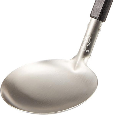 18-8ステンレス製 宴 卓上お玉 穴無 （柄 パッカーウッド）　日本製 お鍋 ガラ入れ 卓上用